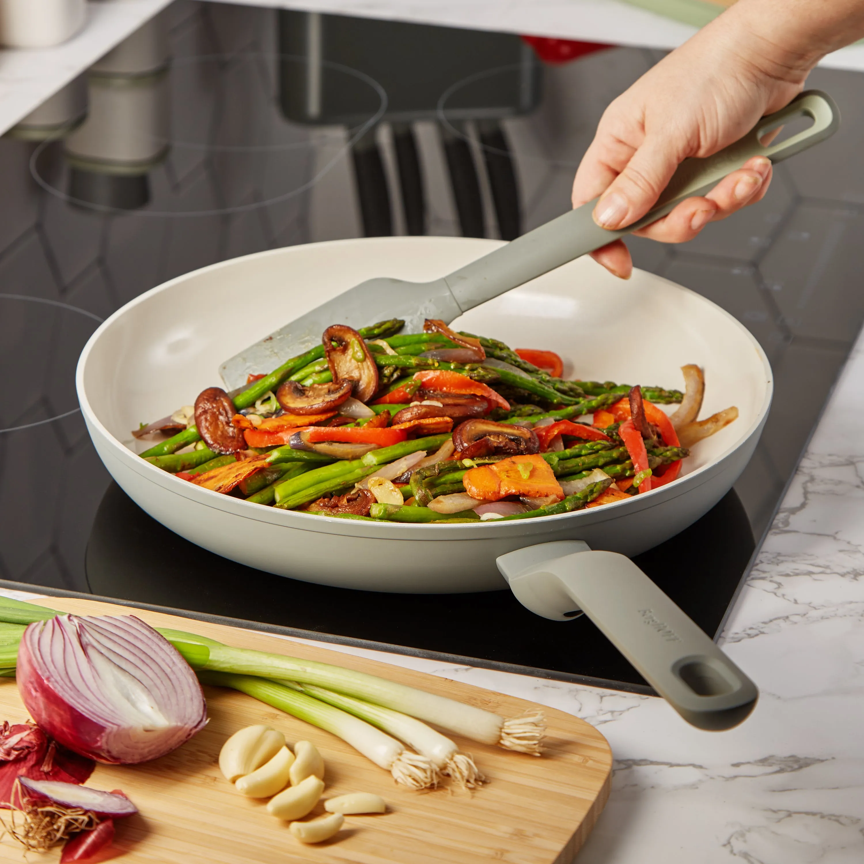 BergHOFF Balance Nonstick Ceramic Frying Pan 12", Recycled Aluminum, Moonmist