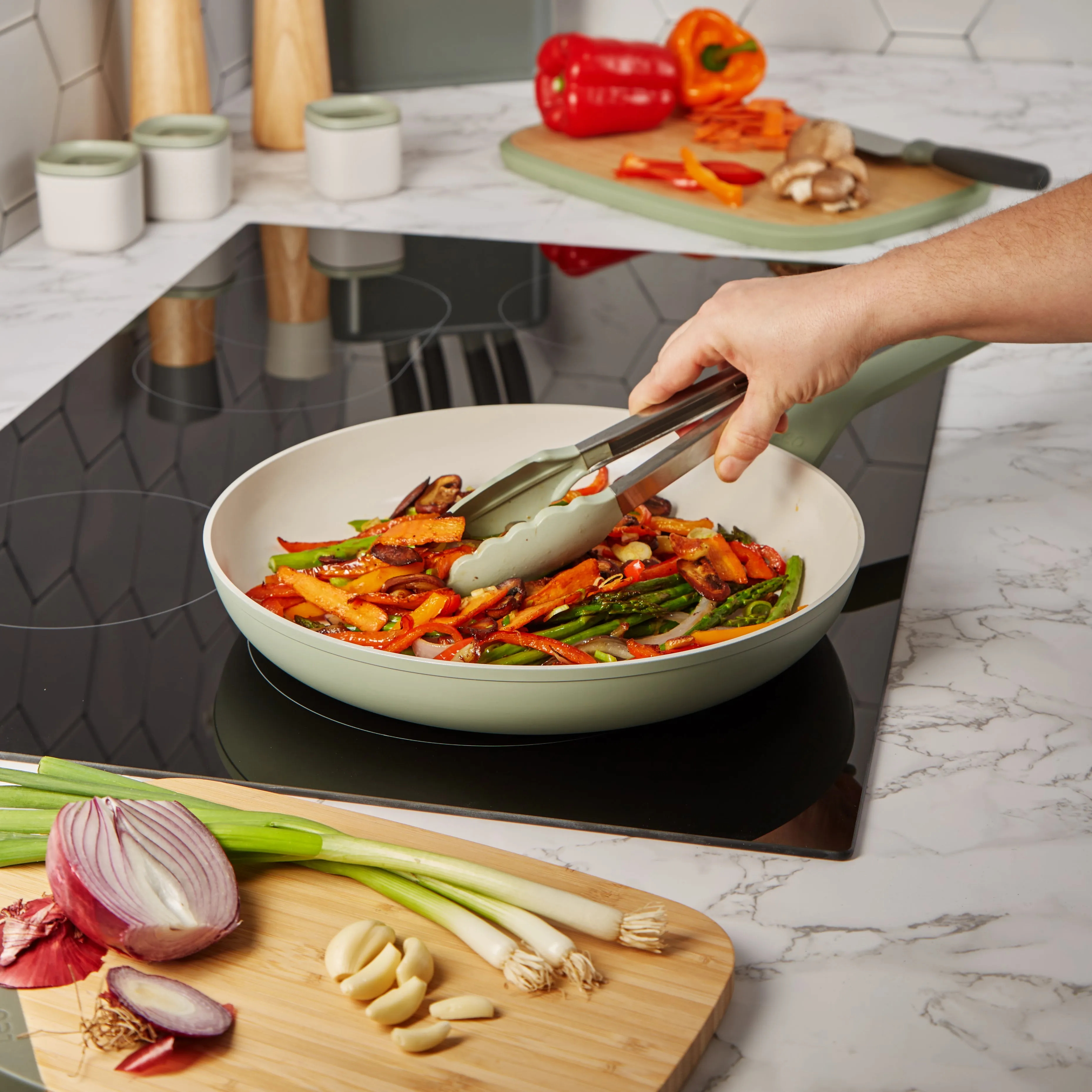BergHOFF Balance Nonstick Ceramic Frying Pan 12", Recycled Aluminum, Sage