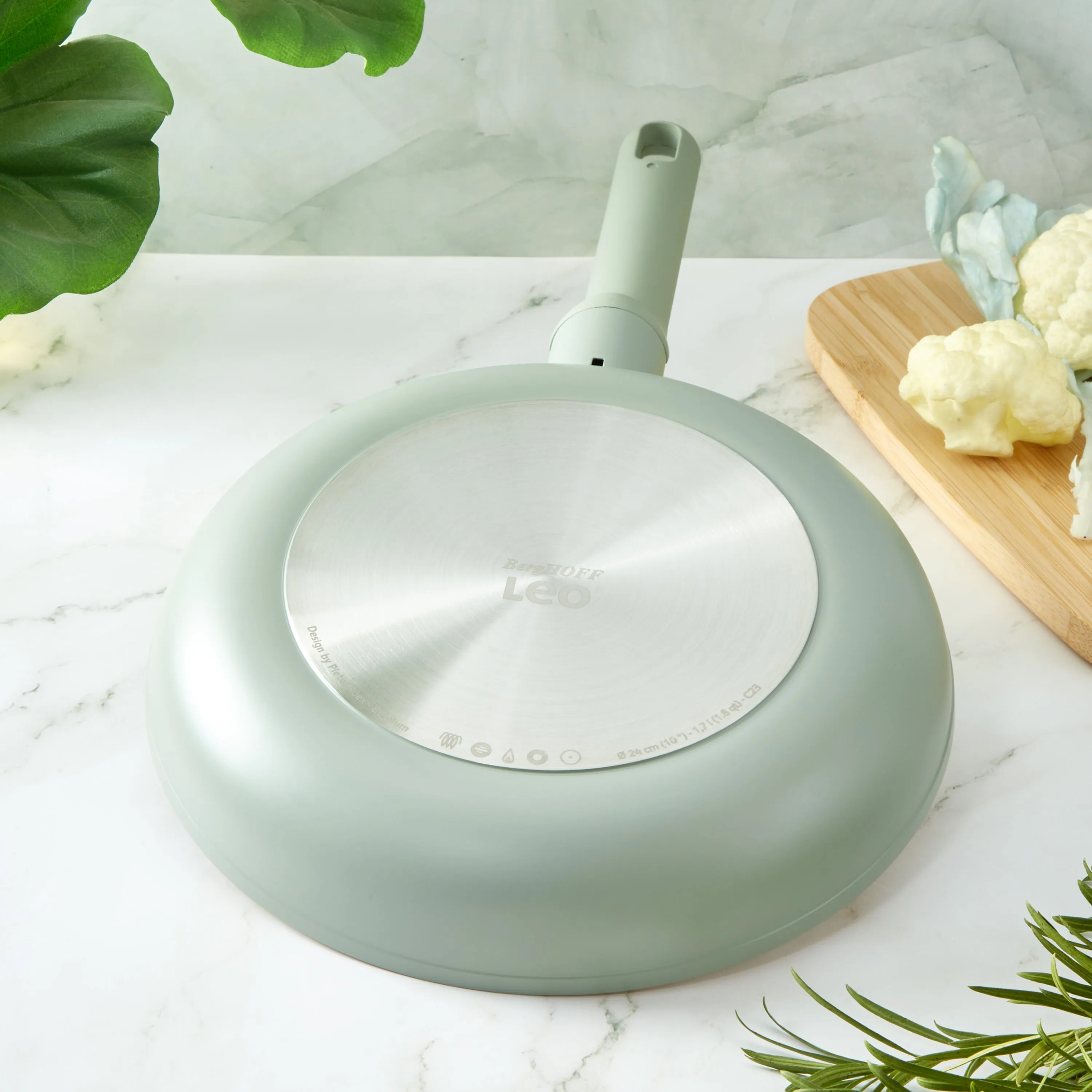 BergHOFF Balance Nonstick Ceramic Frying Pan 9.5", Recycled Aluminum, Sage