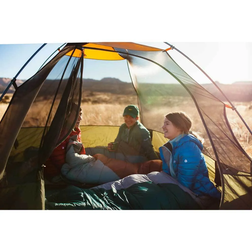 Cosmic Synthetic 20°F Sleeping Bag | Womens