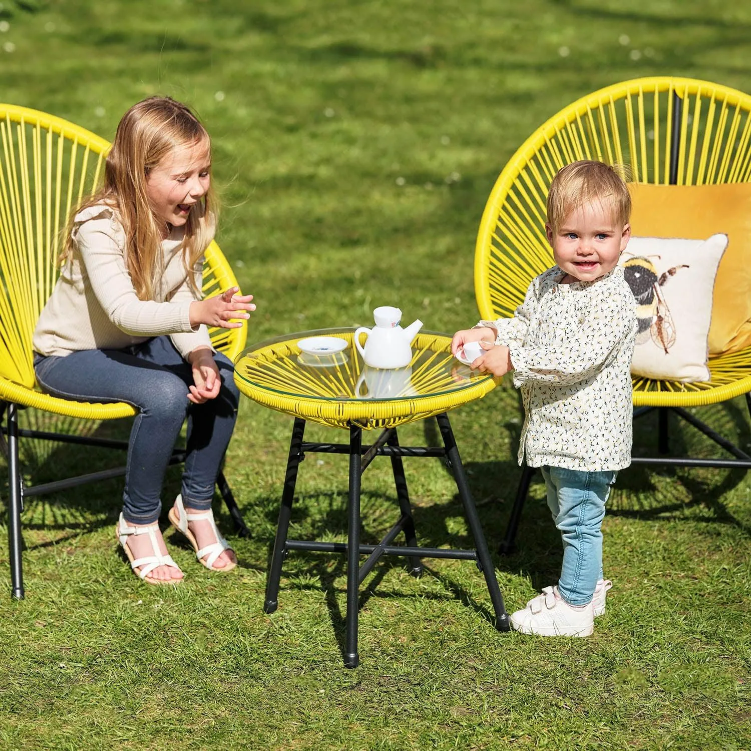 Hebe String Bistro Set - Yellow