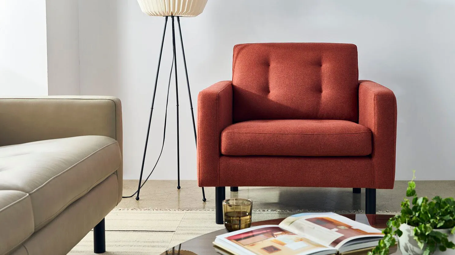 joan chair (tufted) - fabric