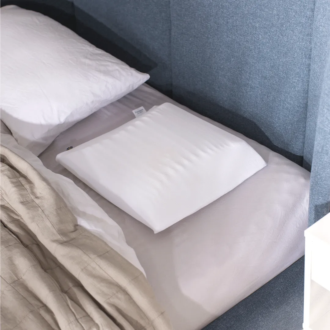 Putnams Front Sleeper Pillow - Thin Pillow