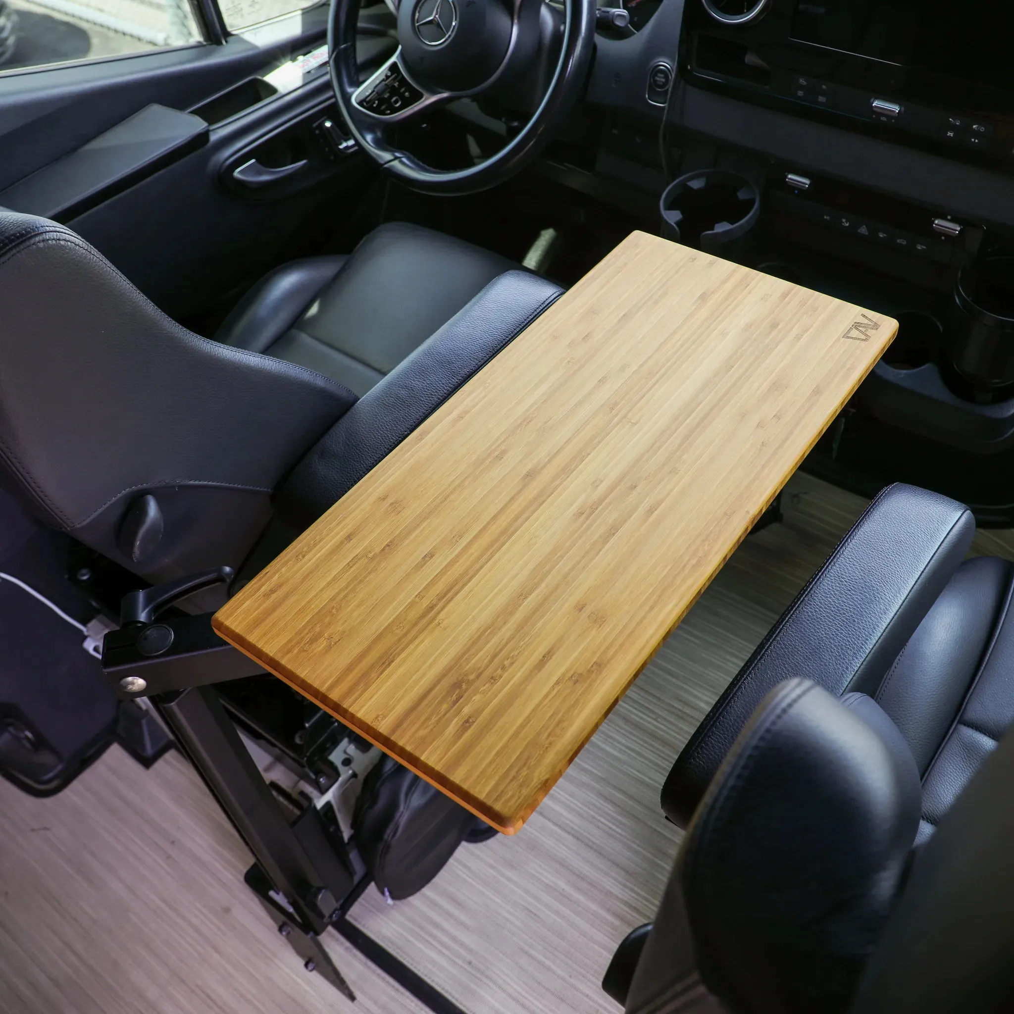 Small Universal Table