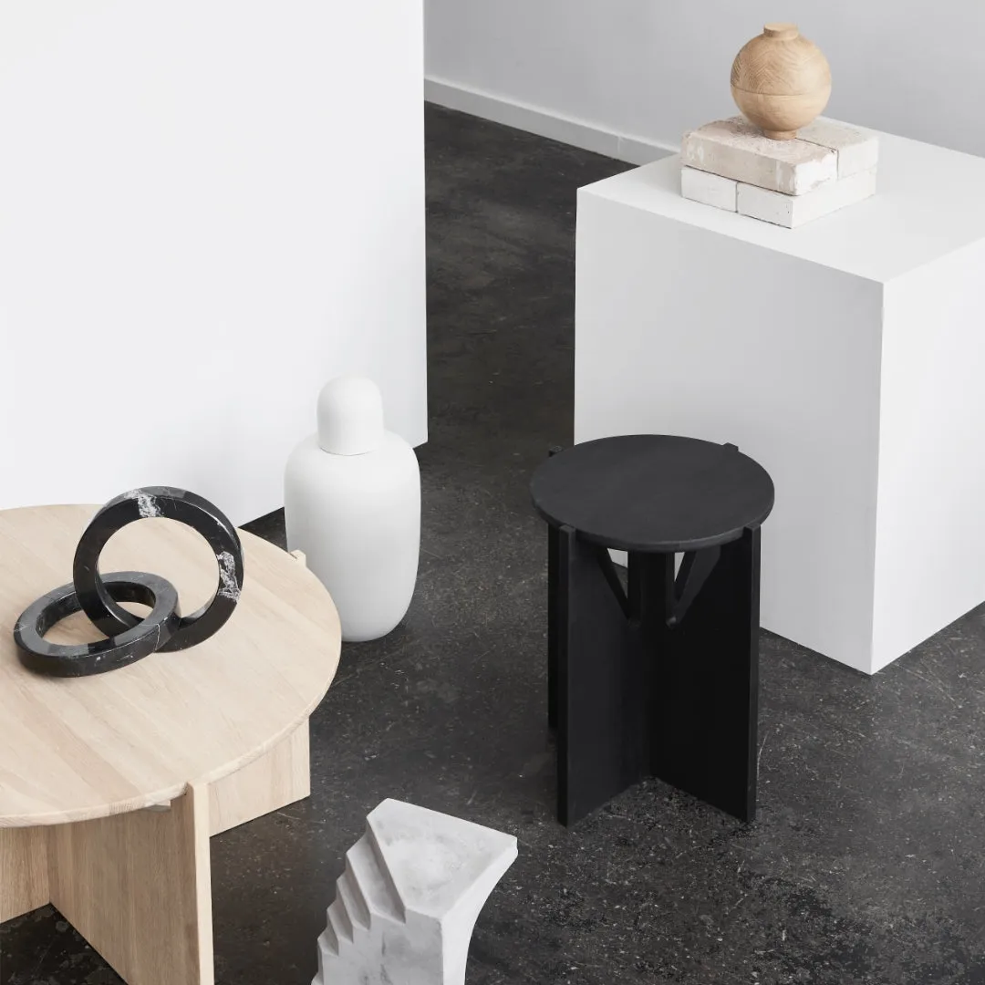 Table XL Oak