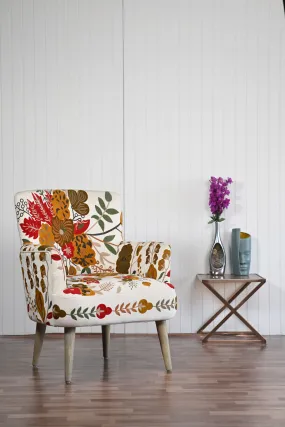 White Leaf Upholstery Embroidery Relaxing  Chair With Vintage Leg
